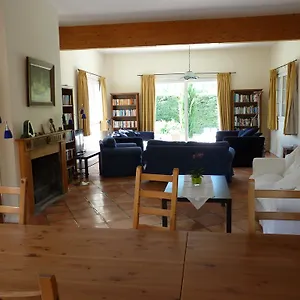 ベッド・アンド・ブレックファスト La Maison Rose, Saillans (Drome)